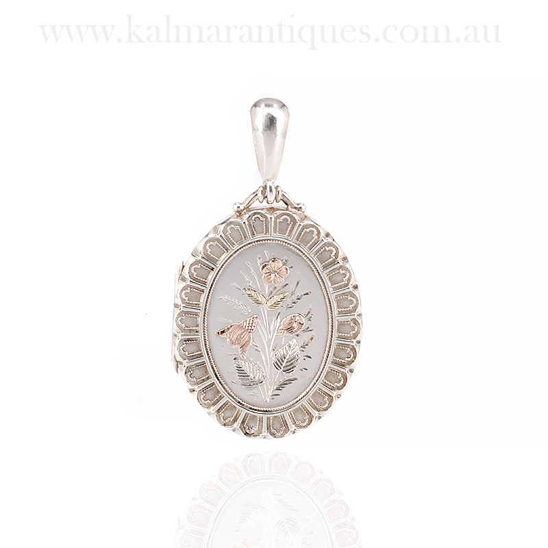 1881 antique locket highlighted with rose and green gold