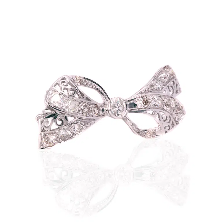 18 carat diamond brooch from the 1940's