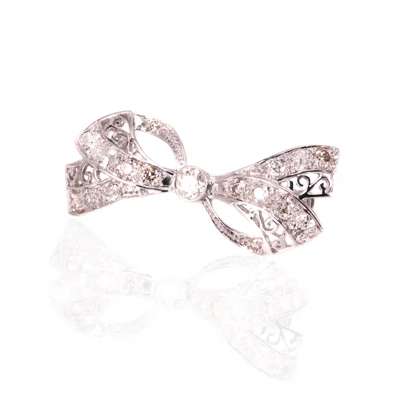18 carat diamond brooch from the 1940's