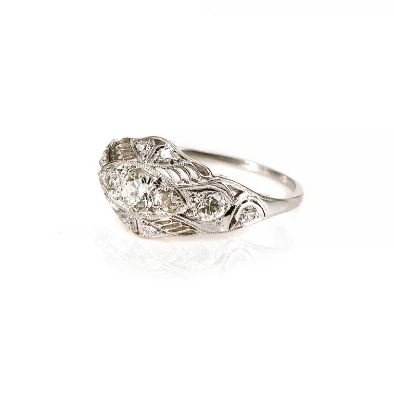 Platinum Art Deco diamond ring