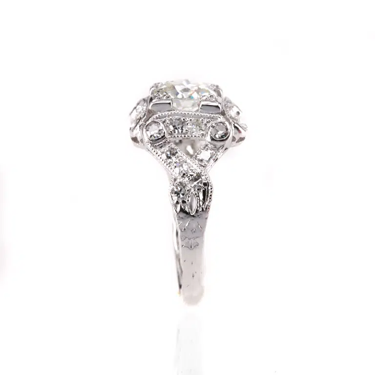 Diamond engagement ring