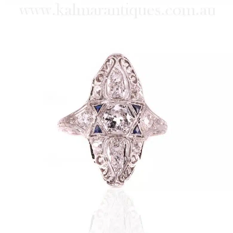 Art Deco diamond ring with four sapphires