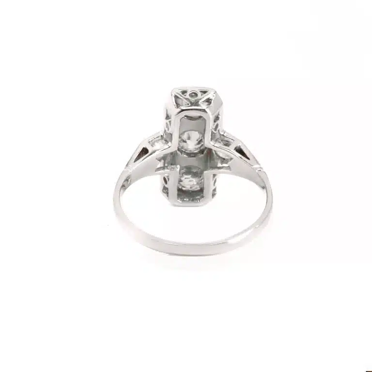 White gold Art Deco diamond ring