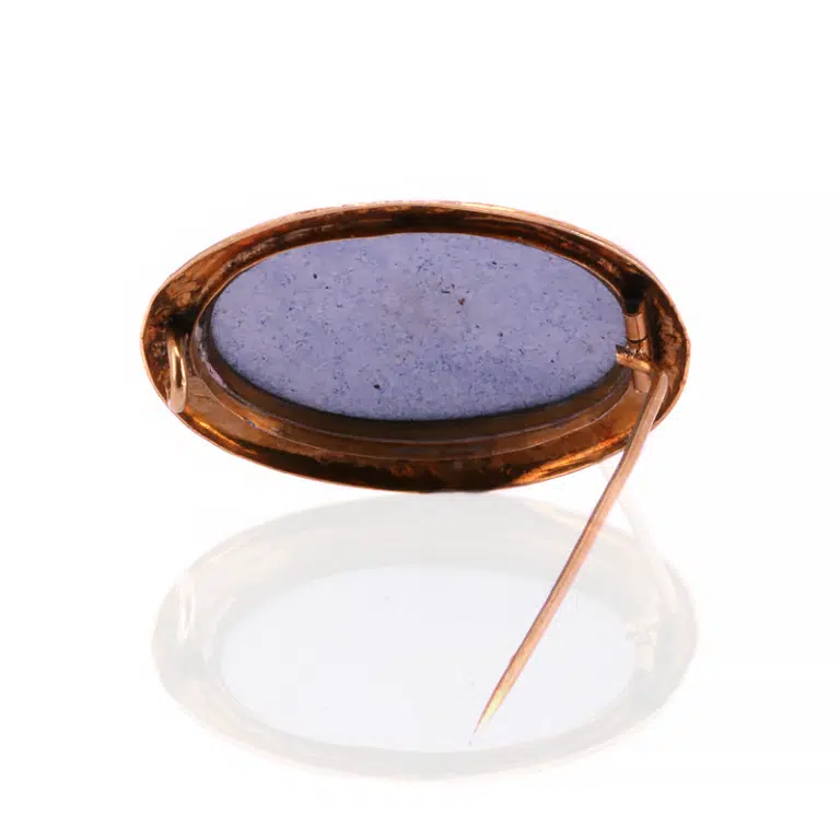 Beautiful antique enamel brooch