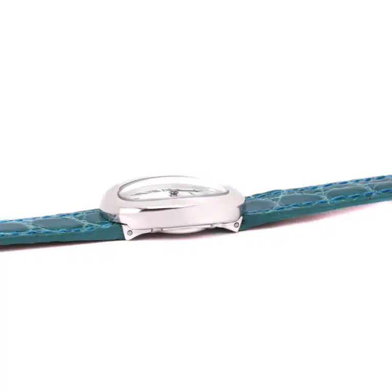 18 carat Cartier Baignoire 2369
