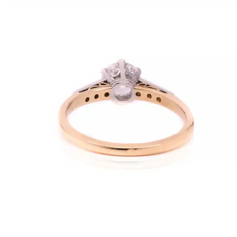 Art Deco 1920's engagement ring