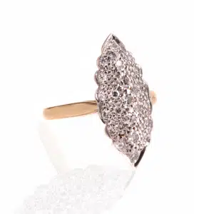 Art Deco diamond ring made in France in the 1920s