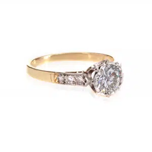 Diamond engagement ring from the 1940s