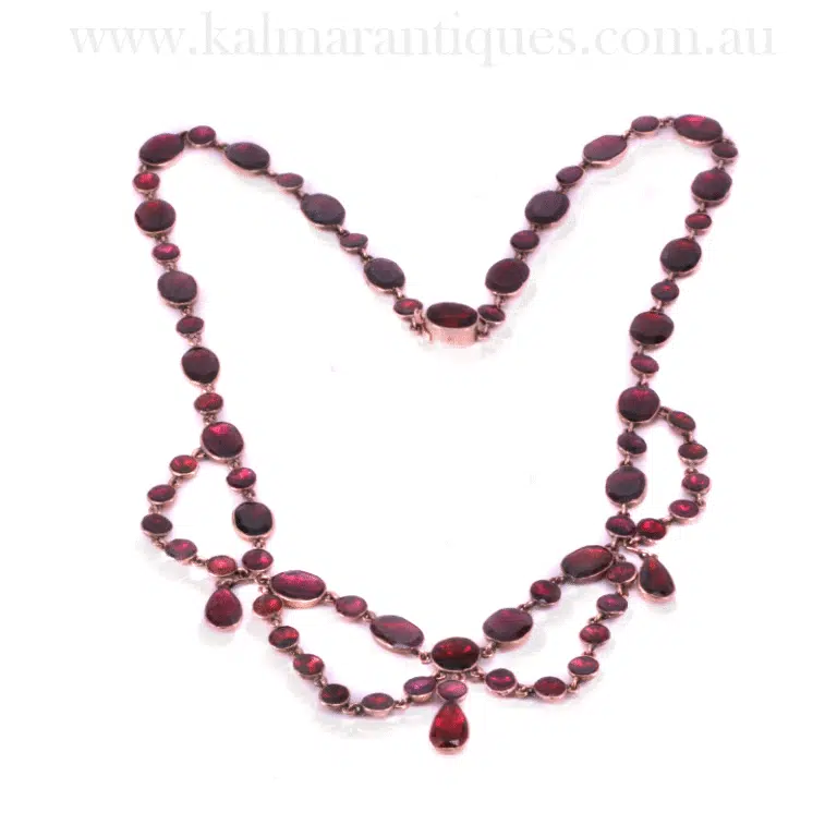 Mid-Victorian antique garnet necklace
