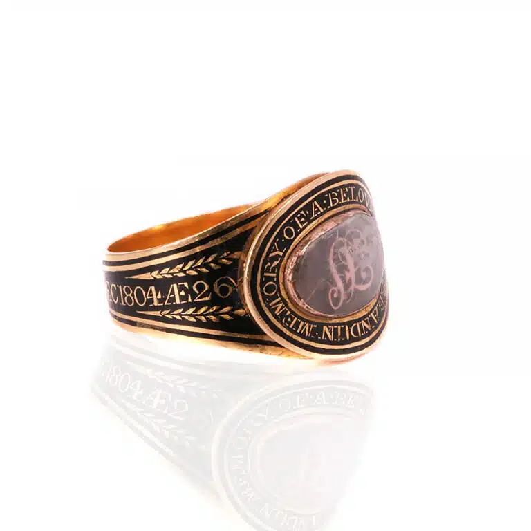 Antique mourning ring made in 1804