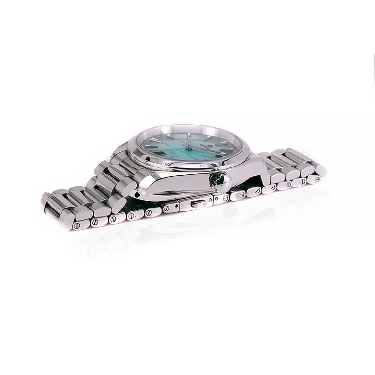 2025 Seamaster Aqua Terra 150M reference 220.10.38.20.03.005
