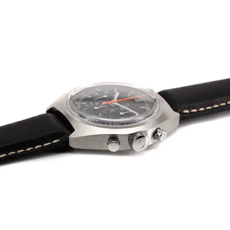 Vintage Omega Seamaster 145.024 "Flat Jedi" watch