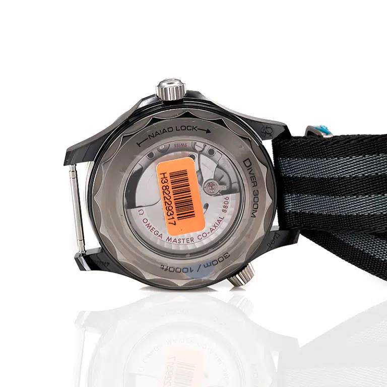 Omega calibre 8806