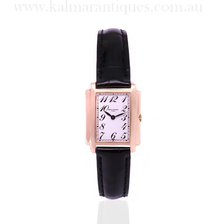Elegant 18ct Gold Patek Philippe Gondolo Watch