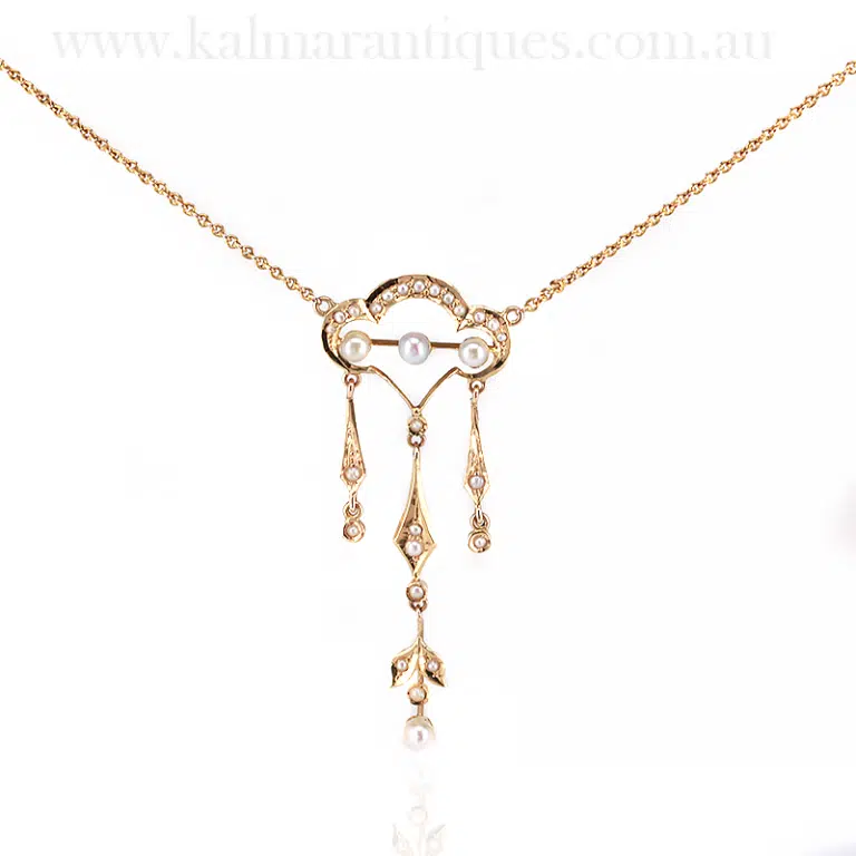 Antique pearl necklace