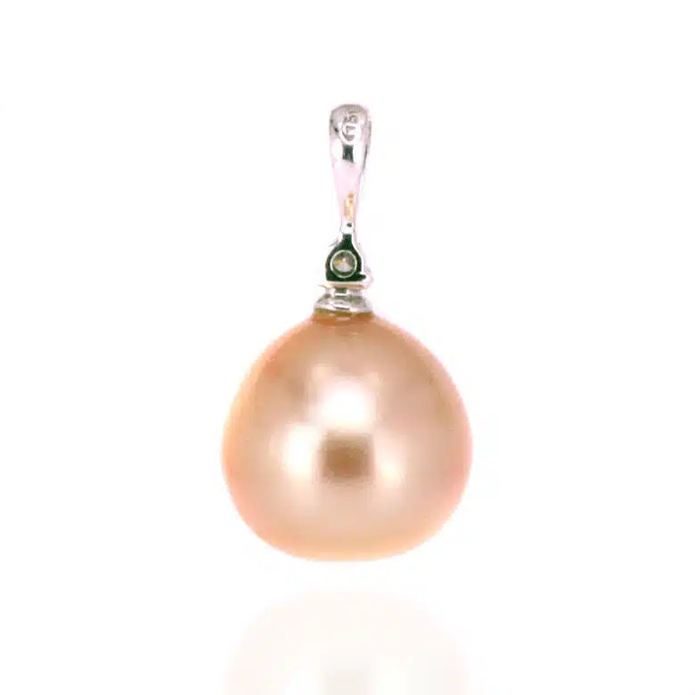 Gold South Sea pearl and diamond pendant