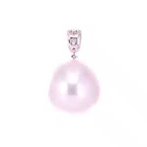 17.4mm South Sea pearl and diamond pendant