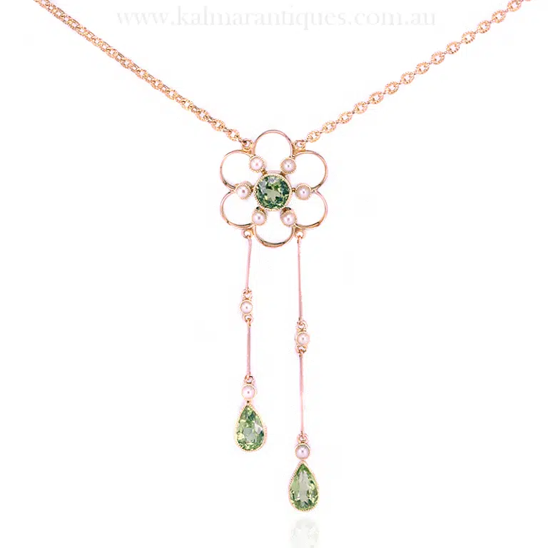 Peridot and pearl negligee necklace