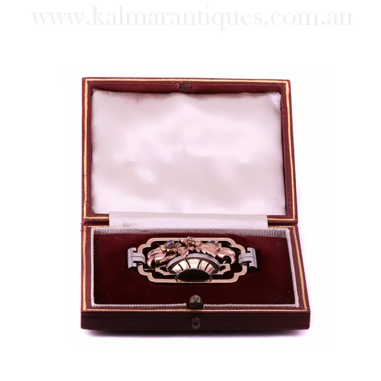Vintage sapphire and diamond brooch