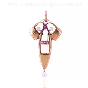 Art Deco ruby and pearl pendant