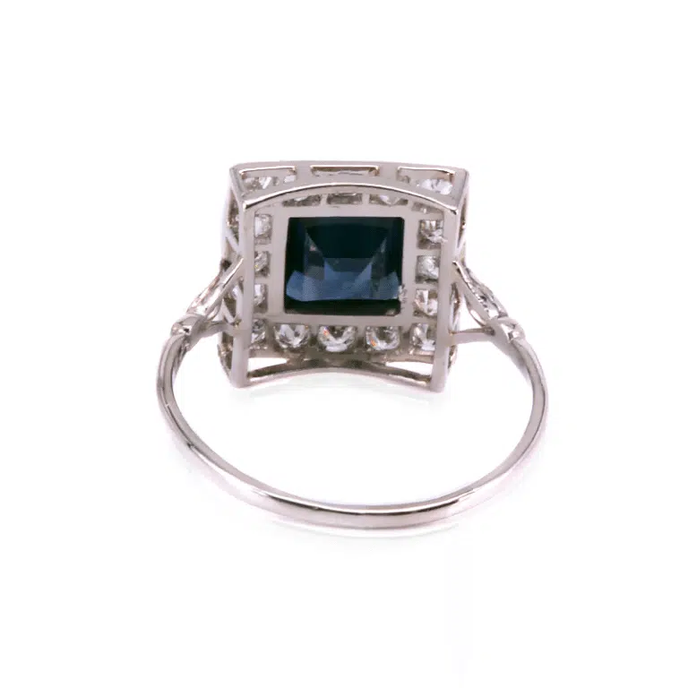 sapphire and diamond engagement ring