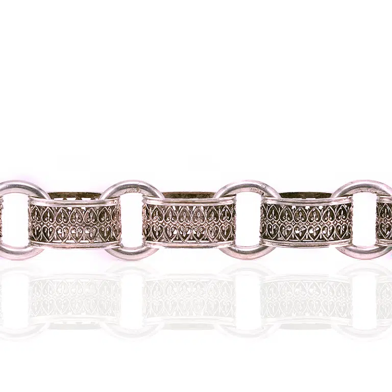 Beautiful antique collar from the 1880's