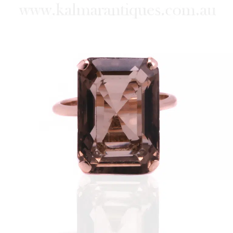 Vintage smoky quartz ring in 14 carat rose gold