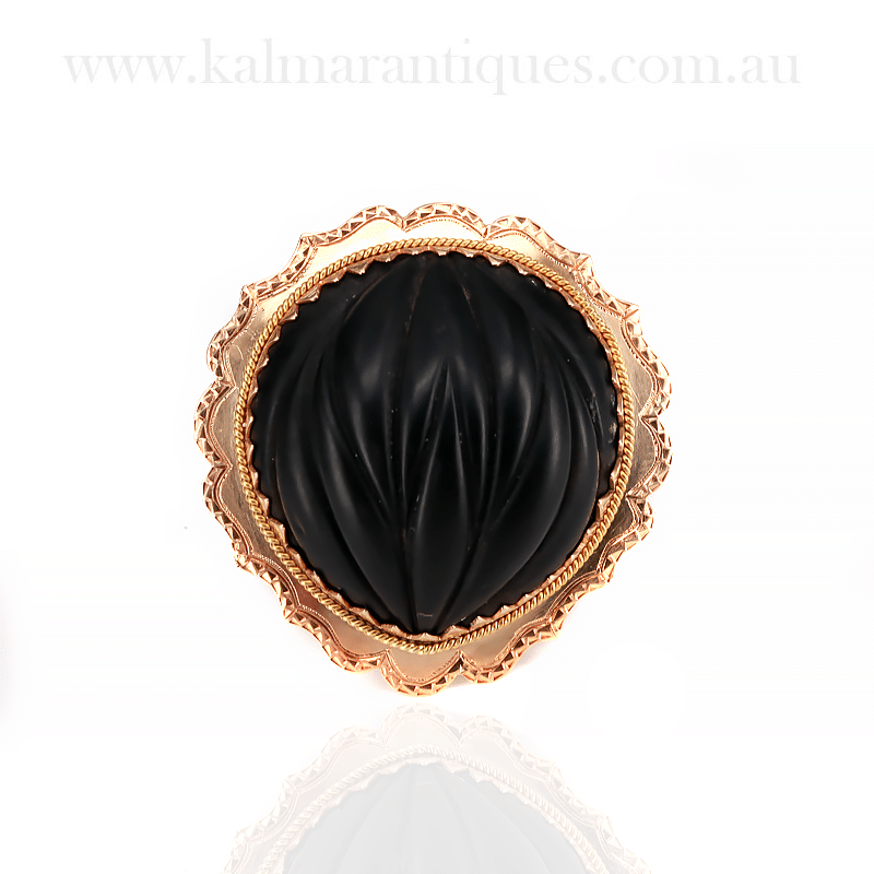 Antique Whitby jet brooch from the 1880s