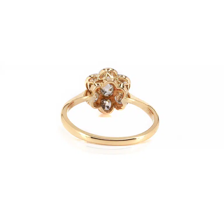 diamond halo engagement ring