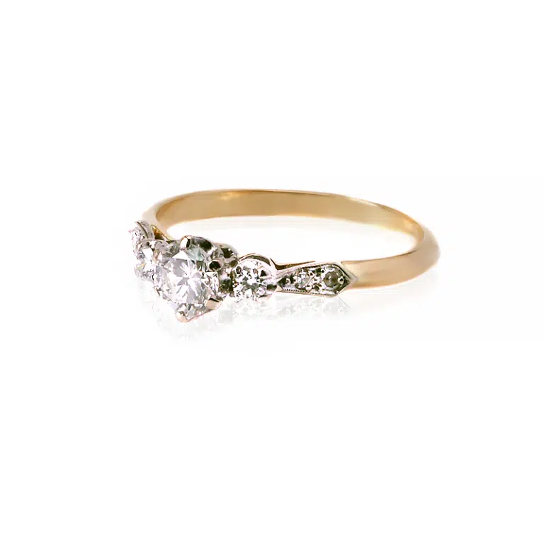 diamond engagement ring