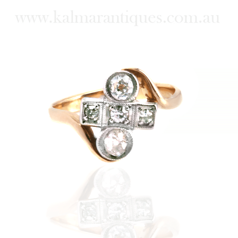 Beautiful Art Deco diamond ring